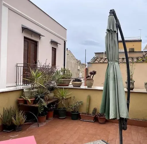 Cozy 2br In The Heart Of *