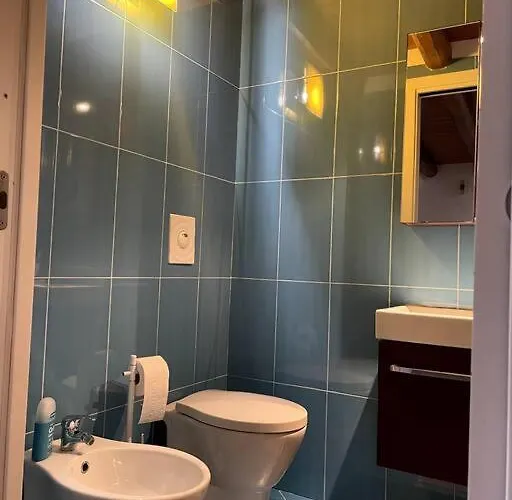 Cozy 2br In The Heart Of