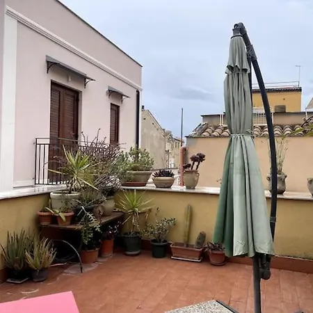 Cozy 2br In The Heart Of *