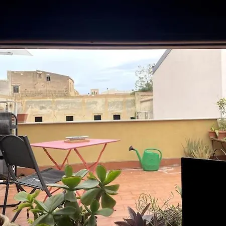 Apartment Cozy 2br In The Heart Of